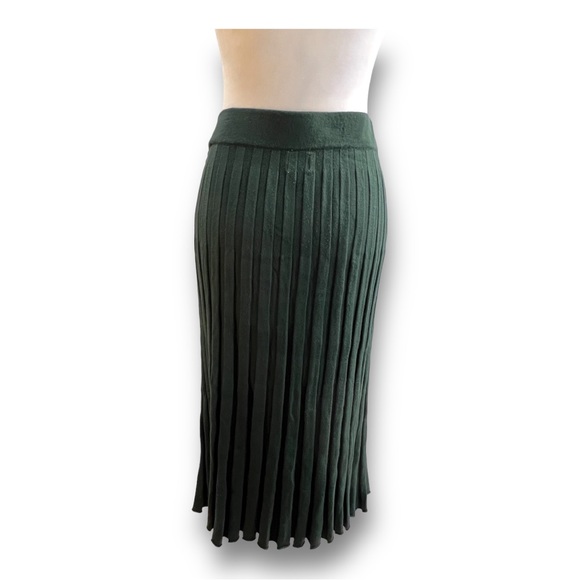 A NEW DAY Forest Green pleated knit Maxi Skirt SZ M - Picture 5 of 9